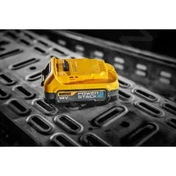 DeWALT Accessori - 2x Batterie 18V POWERSTACK 1,7 Ah DCBP034E2 -Filtraggio negozio 190490a4a70bbb171a8a30cc
