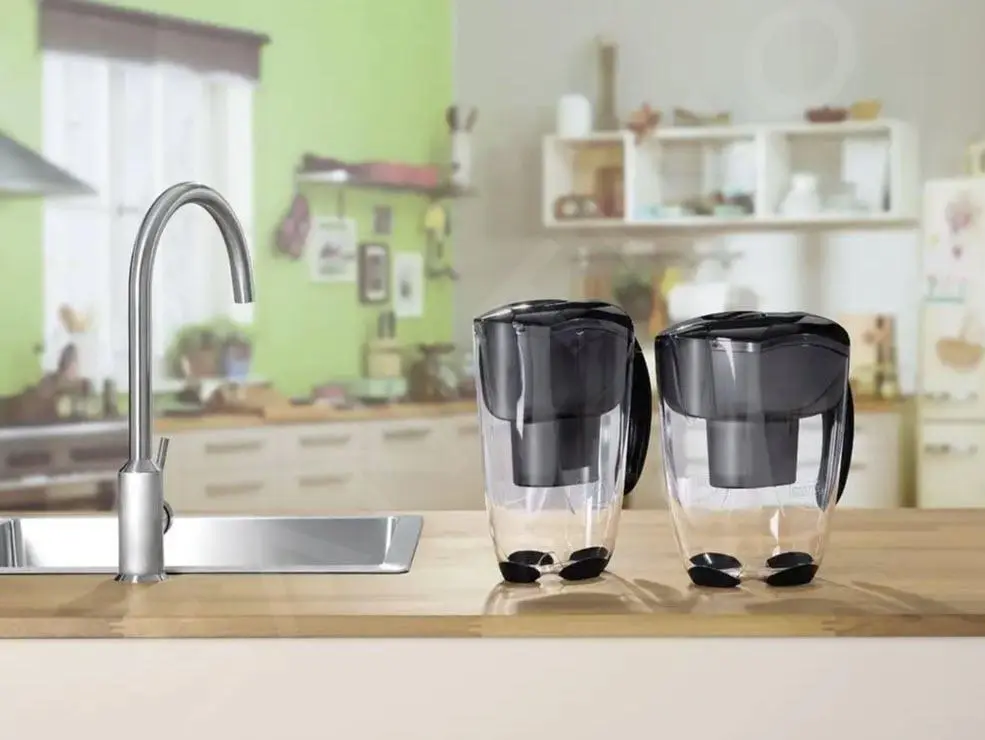 Brita Caraffe - Caraffa Filtrante Elemaris XL Meter, Capacitá 3500 Ml, Nero 1039950 7 Brita Caraffe - Caraffa Filtrante Elemaris XL Meter, Capacitá 3500 Ml, Nero 1039950 - immagine 5